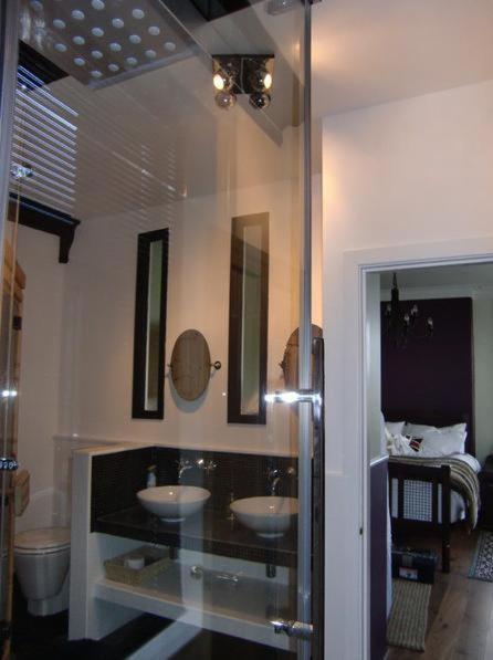Bed and Breakfast Number27Харрогейт Номер фото